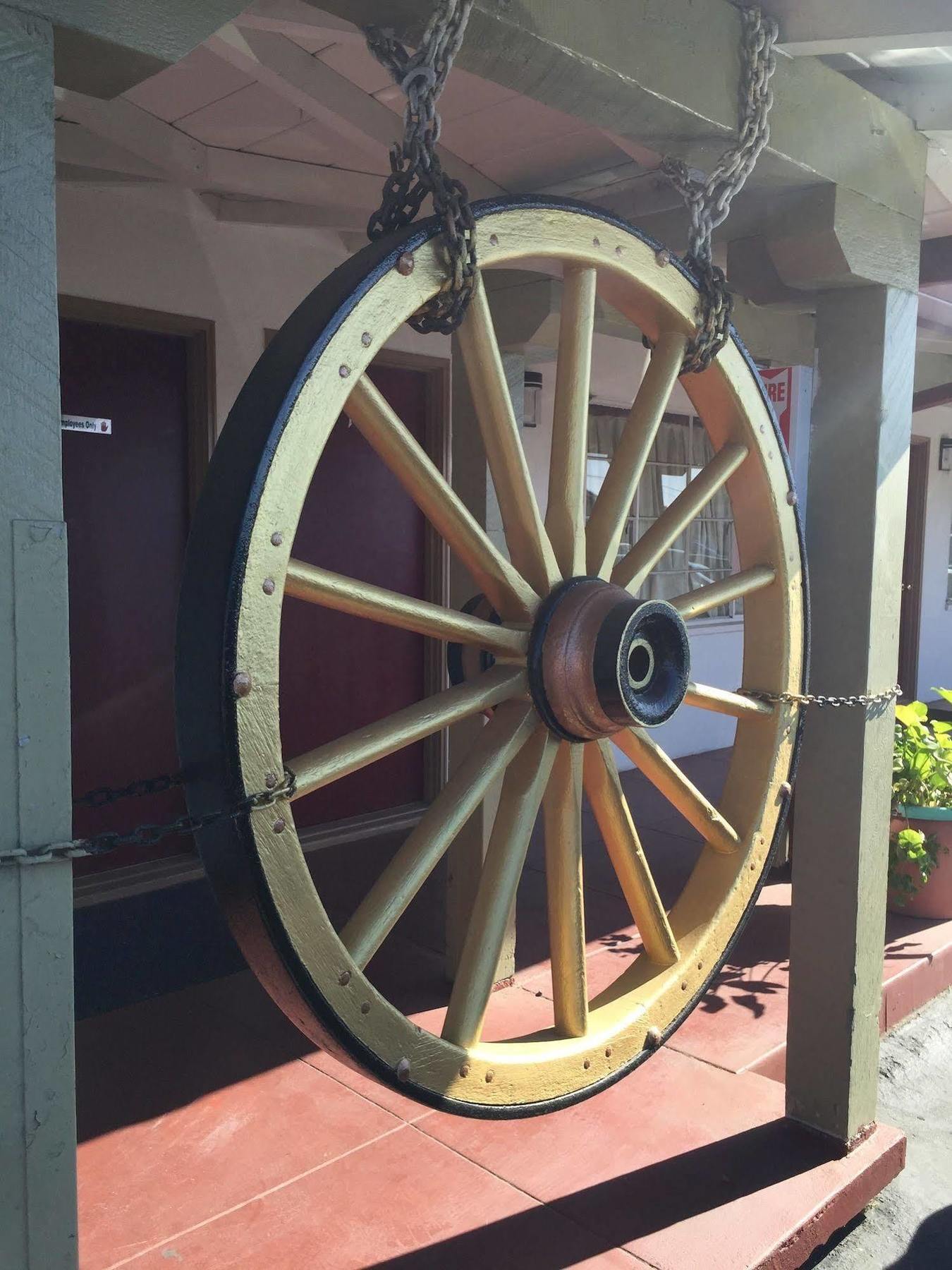 Wagon Wheel Motel Салинас Экстерьер фото