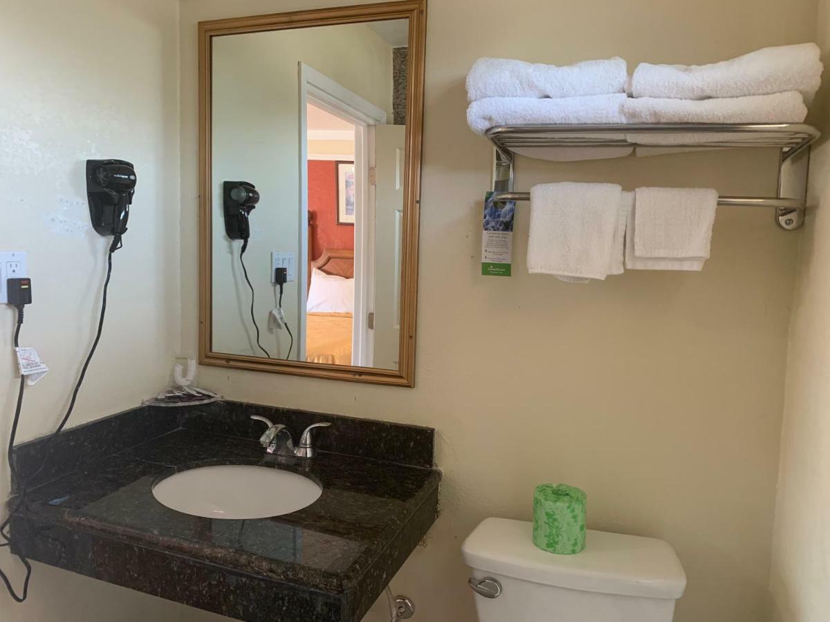 Wagon Wheel Motel Салинас Экстерьер фото